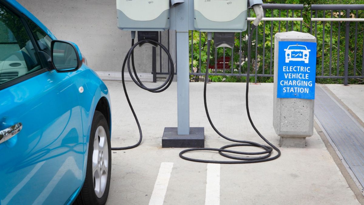 Global Electric Vehicle Charging Stations Equipment Market Outlook, Opportunities And Strategies