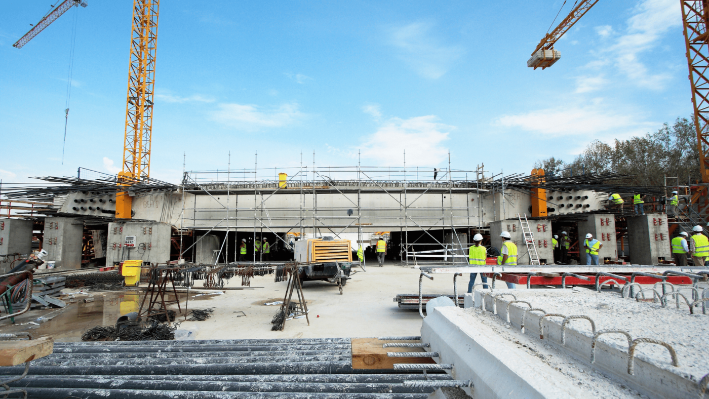 heavy and civil engineering construction market
